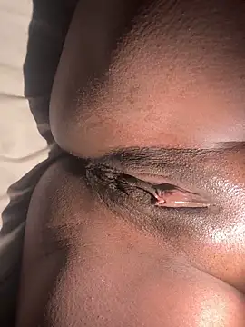 sinnanoiree online show from 03-17-26, 12:59