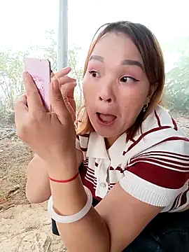 Snapshot of keobong-00 chatting on 11-02-25, 01:19 keobong-00 online show from 11-02-25, 01:19