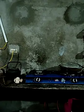 Snapshot of keobong-00 chatting on 11-06-25, 11:22 keobong-00 online show from 11-06-25, 11:22