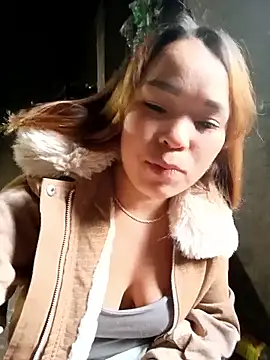 Snapshot of keobong-00 chatting on 11-21-25, 11:58 keobong-00 online show from 11-21-25, 11:58