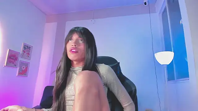 Snapshot of Nikkita_Dragon chatting on 09-20-25, 03:07 Nikkita Dragon online show from 09-20-25, 03:07