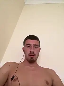 Snapshot of Johnclips2 chatting on 09-20-25, 06:58 Johnclips2 online show from 09-20-25, 06:58