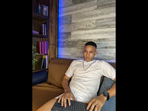 B Wild online show from 03-21-26, 08:19