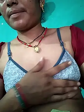 Snapshot of Hot_cupal chatting on 09-27-25, 05:56 Hot cupal online show from 09-27-25, 05:56