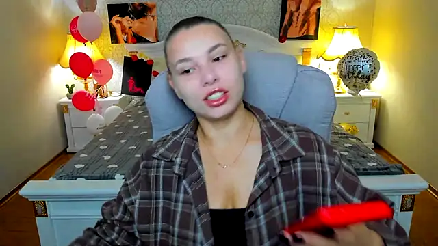 Snapshot of OmniaSher chatting on 09-10-25, 07:41 OmniaSher online show from 09-10-25, 07:41