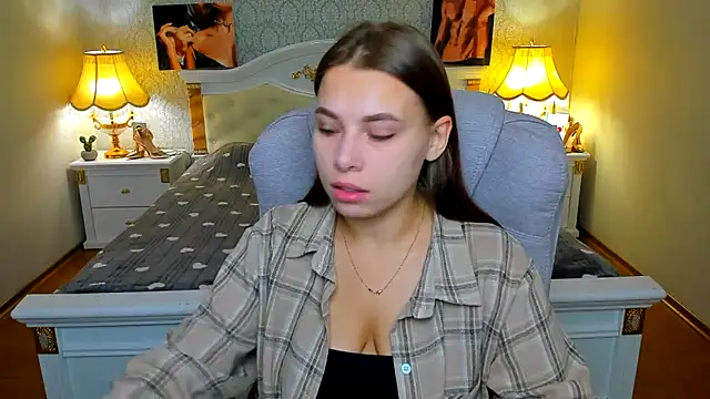 Snapshot of OmniaSher chatting on 10-03-25, 09:50 OmniaSher online show from 10-03-25, 09:50