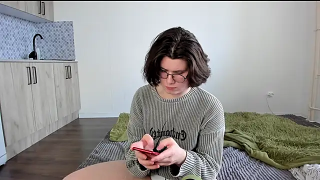 Derek Shameless online show from 03-27-26, 01:11