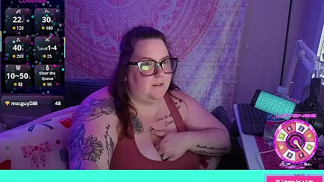 brookenicole3003 online show from 05-14-26, 12:56