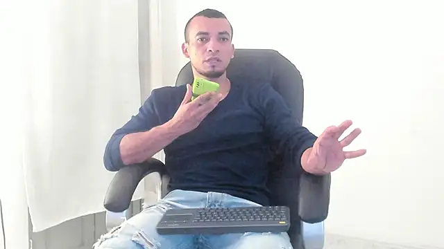 johan miller0 online show from 11-11-25, 11:54