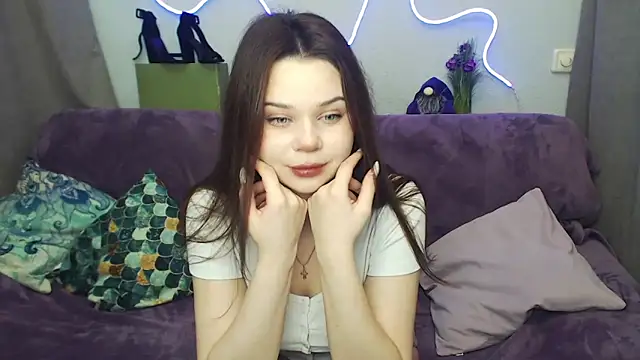 GloriyaDre online show from 12-19-25, 05:36