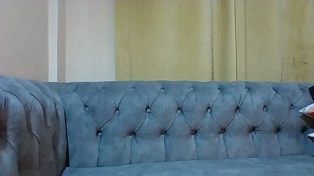Amiblue Xo online show from 10-16-25, 09:49