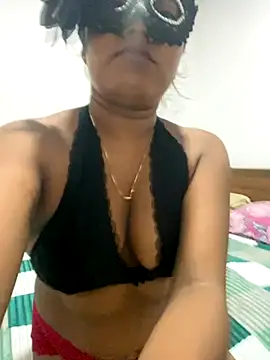 Snapshot of vinushi chatting on 10-16-25, 03:35 vinushi online show from 10-16-25, 03:35