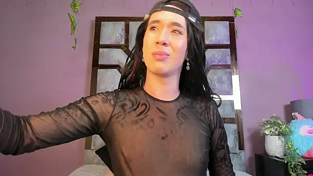 Electra Gosselin online show from 04-28-26, 01:04