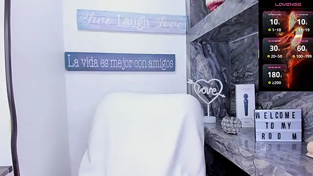 foxy zoe online show from 12-03-25, 06:06