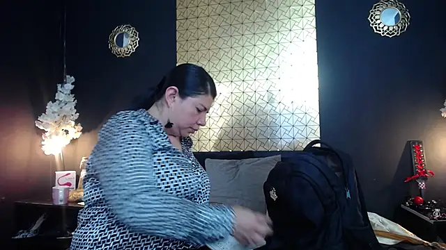 kinky momm online show from 04-07-26, 03:45