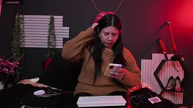 kinky momm online show from 07-24-26, 03:21