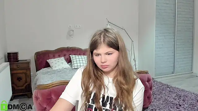 Lilly Jess online show from 11-25-25, 09:04