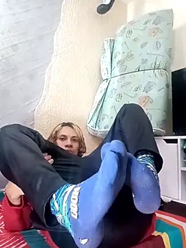 Snapshot of kittymutant99 chatting on 12-02-25, 05:30 kittymutant99 online show from 12-02-25, 05:30