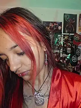 carolinerue online show from 02-16-26, 01:18