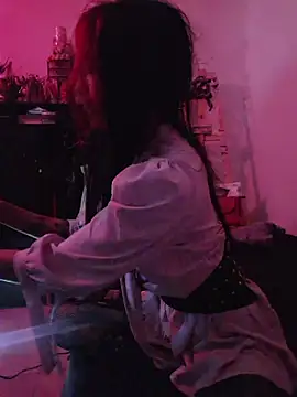 carolinerue online show from 03-12-26, 07:31