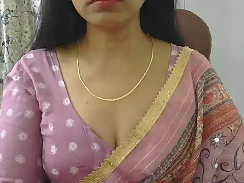 MISS SOMIYA online show from 03-12-26, 06:36