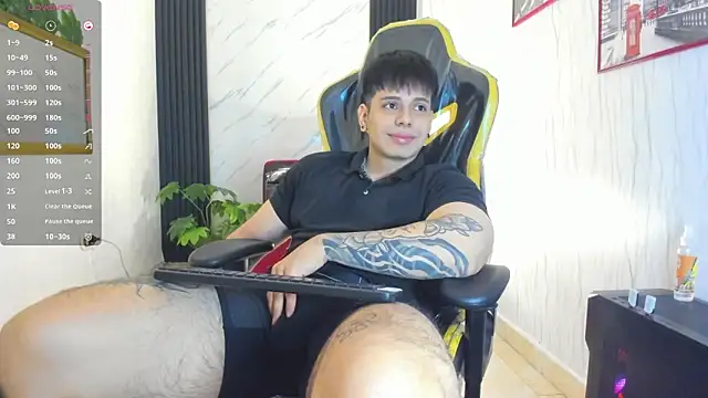 xKevyn online show from 11-19-25, 12:38