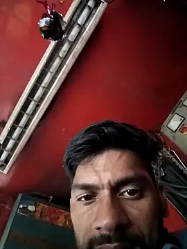 Snapshot of hotbabaji12 chatting on 09-29-25, 02:38 hotbabaji12 online show from 09-29-25, 02:38