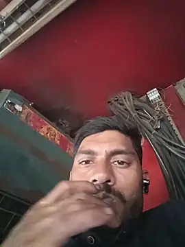 Snapshot of hotbabaji12 chatting on 11-21-25, 04:11 hotbabaji12 online show from 11-21-25, 04:11