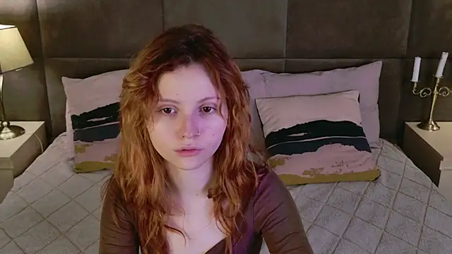 Snapshot of AlisHanson chatting on 11-28-25, 02:09 AlisHanson online show from 11-28-25, 02:09