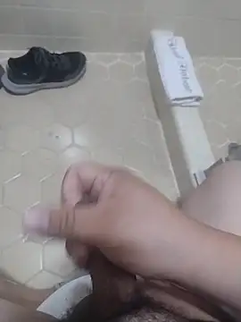 Santiagoqro85 online show from 12-17-25, 09:32