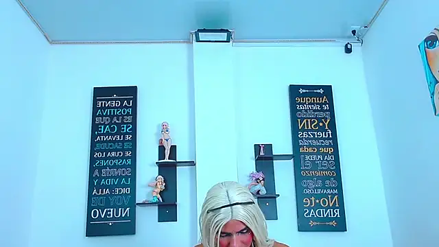 CHLOE THUNDERS online show from 03-07-26, 04:04