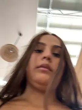 Snapshot of Emily__Storm chatting on 11-02-25, 04:20 Emily  Storm online show from 11-02-25, 04:20