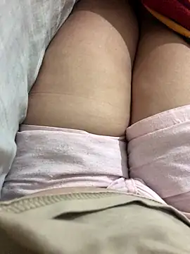 luzmelzinha online show from 09-30-25, 11:26