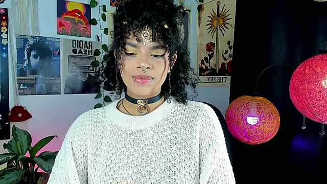 Snapshot of Raven_luv chatting on 11-29-25, 11:41 Raven luv online show from 11-29-25, 11:41