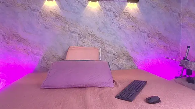 abbyrouss  online show from 11-01-25, 03:08