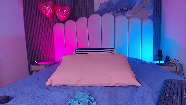 abbyrouss  online show from 02-24-26, 03:04