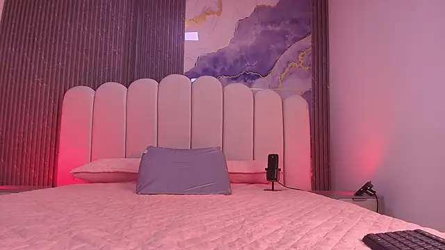 abbyrouss  online show from 04-23-26, 03:19