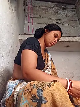 Notyriya7 online show from 04-21-26, 01:42