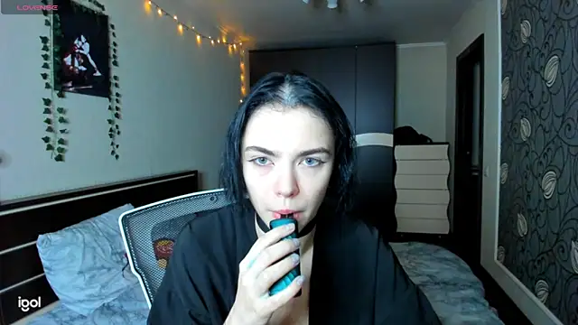 bonnybimi online show from 10-29-25, 10:17