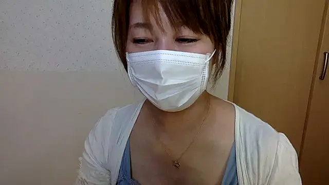 Snapshot of kitty_kyoto chatting on 10-03-25, 03:09 kitty kyoto online show from 10-03-25, 03:09
