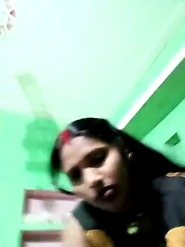 Snapshot of Cm_pooja chatting on 02-23-26, 03:31 Cm pooja online show from 02-23-26, 03:31