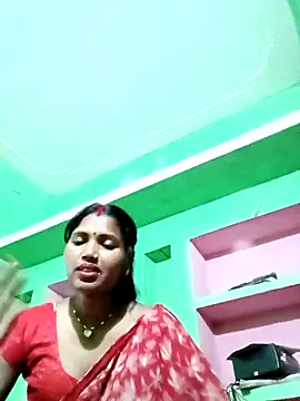 Snapshot of Cm_pooja chatting on 03-07-26, 07:00 Cm pooja online show from 03-07-26, 07:00