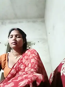 Snapshot of Cm_pooja chatting on 06-08-26, 05:24 Cm pooja online show from 06-08-26, 05:24