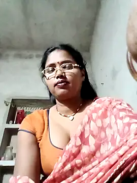 Snapshot of Cm_pooja chatting on 07-16-26, 05:41 Cm pooja online show from 07-16-26, 05:41