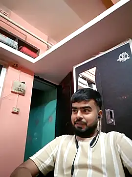 Snapshot of soniriyaa010101 chatting on 11-09-25, 08:07 soniriyaa010101 online show from 11-09-25, 08:07