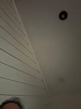 Snapshot of jimi69massage chatting on 10-22-25, 03:40 jimi69massage online show from 10-22-25, 03:40