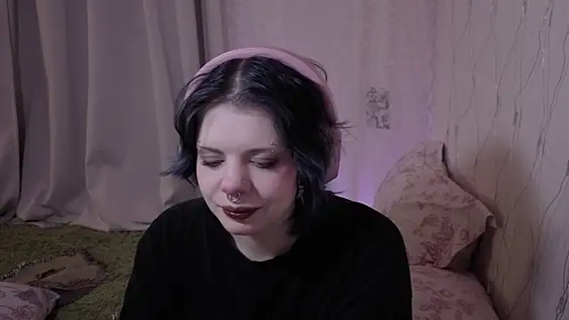 Alice Zev online show from 04-21-26, 01:07
