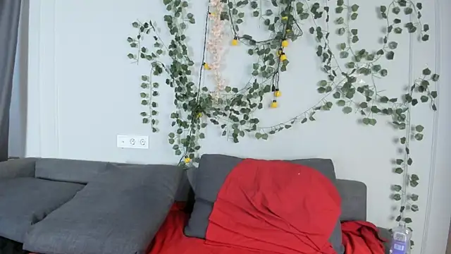 heexhia online show from 11-13-25, 03:16