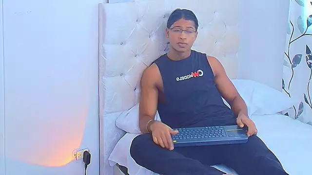 cassian gold online show from 06-22-26, 06:38