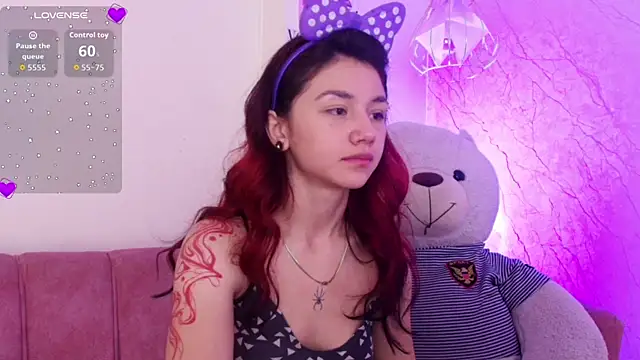 april bennett online show from 10-22-25, 12:16